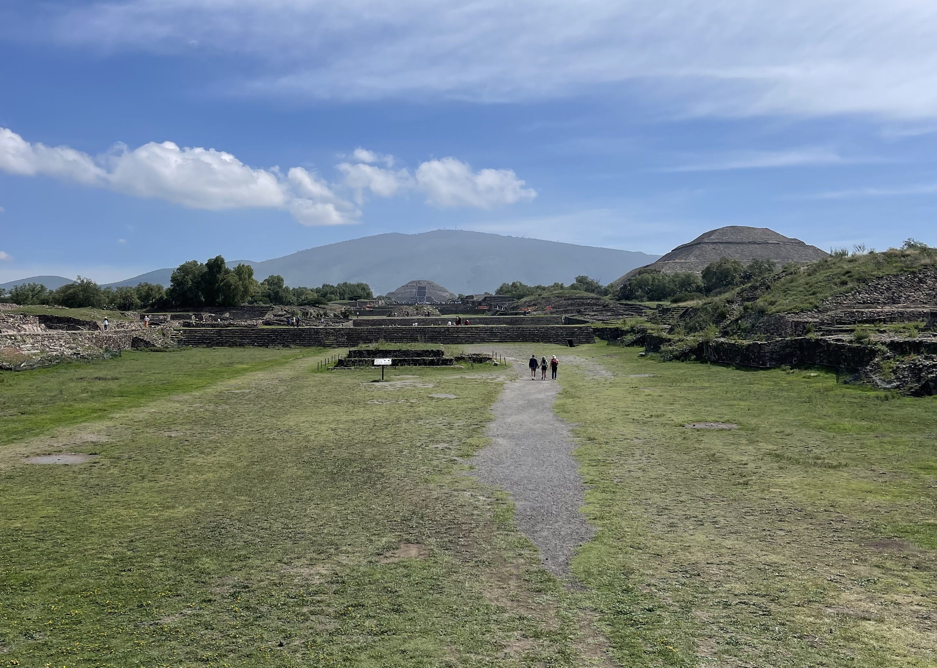 teotihuacan calzada open