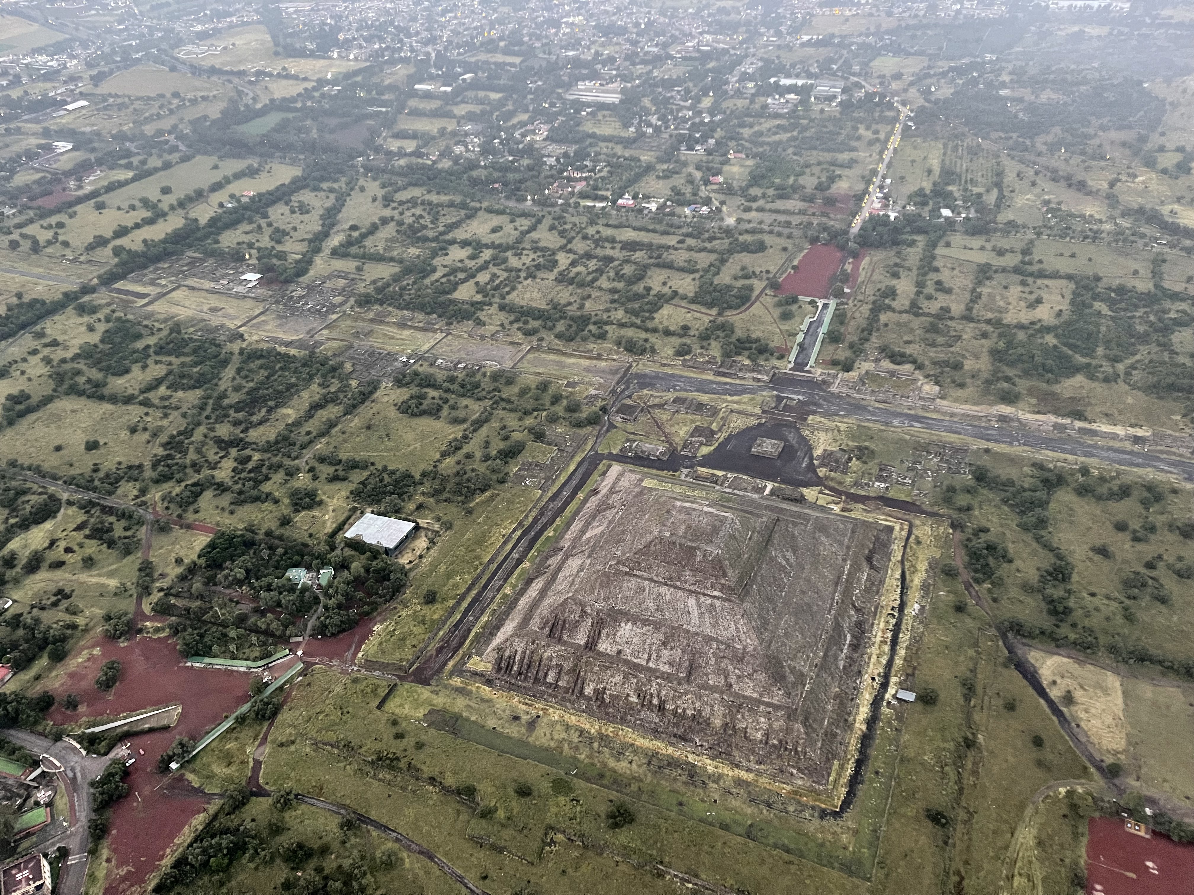 An aerial view of the Pyramid of the Sun and the Calzada de los Muertos