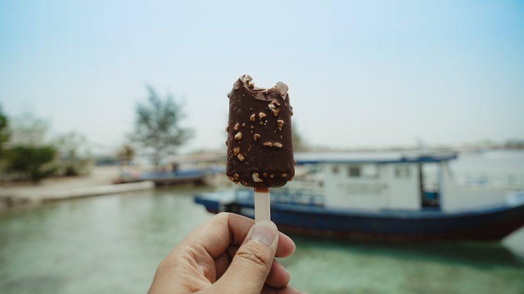 chocolate, popsicle, ice cream-6487382.jpg