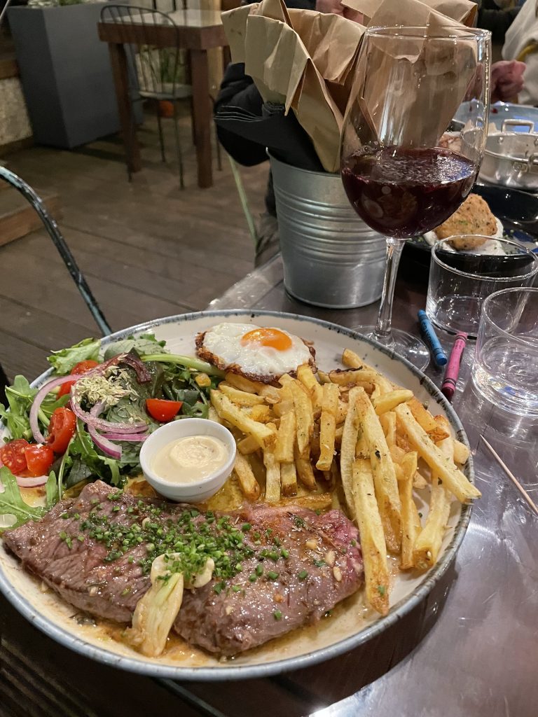 A steak and fries served at Raiz Sintra in Portugal