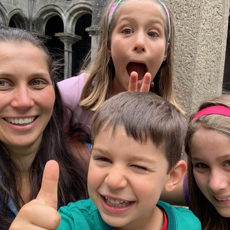 Picture of Evaly, Contributor&nbsp;and&nbsp;Krista, Contributor