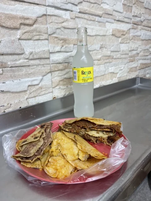 cdmx-tacos-de-canasta-los-especiales Medium